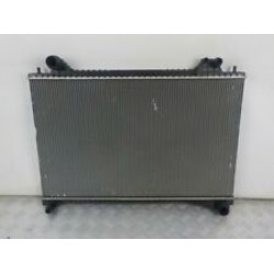 RADYATÖR XE 2.0 ORJINAL JAGUAR ARABA PARÇASI